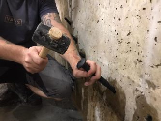 0102_Einschlagen_Einschlaghilfe_anwendung