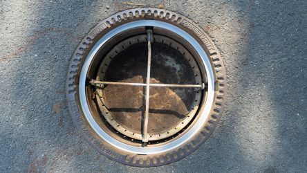 0204_vbt_daempfungsring_einsetzen_schachtrahmen_fertig